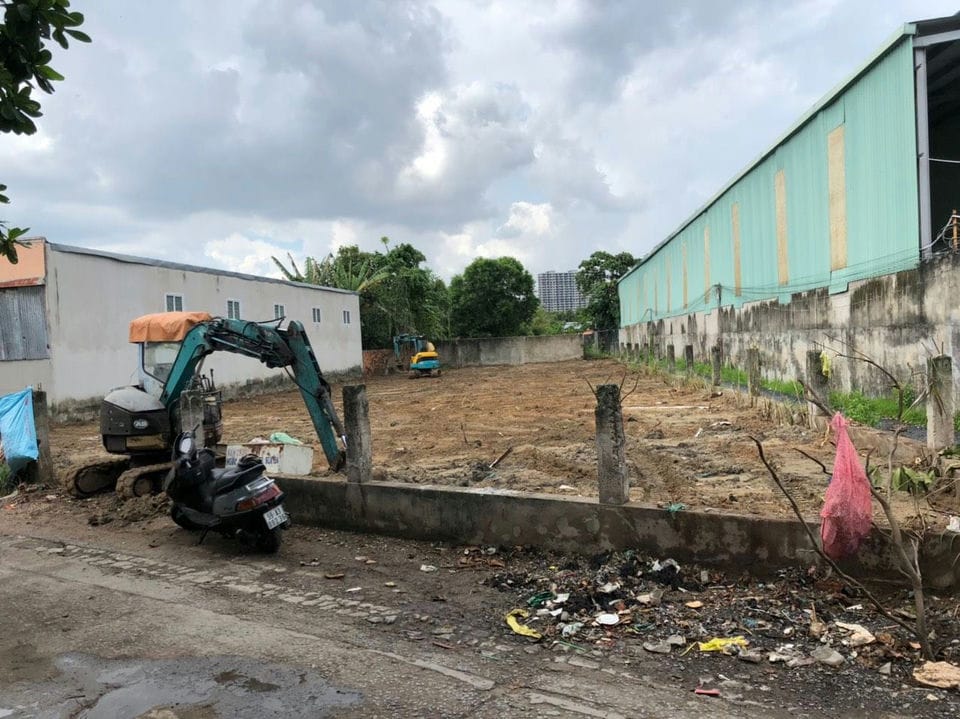 Terrain à District 7, Vietnam 4170m² No. 7295