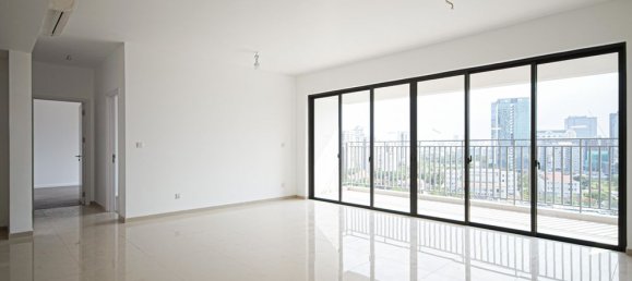3 bedrooms Apartment in District 7, Vietnam No. 17975 4