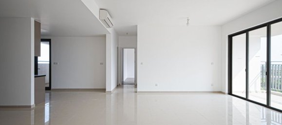 3 bedrooms Apartment in District 7, Vietnam No. 17975 3