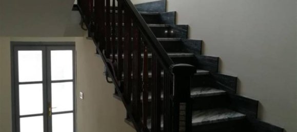 2 bedrooms Apartment in Turin, Italy No. 349891 2