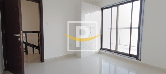 Dúplex de 3 dormitorios en Al Furjan, UAE No. 8505 7