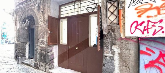 2 rooms Apartment in Naples, Italy No. 26533 7