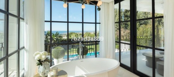 6 bedrooms Villa in Marbella, Spain No. 92130 14