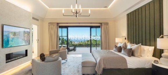 6 bedrooms Villa in Marbella, Spain No. 92130 16