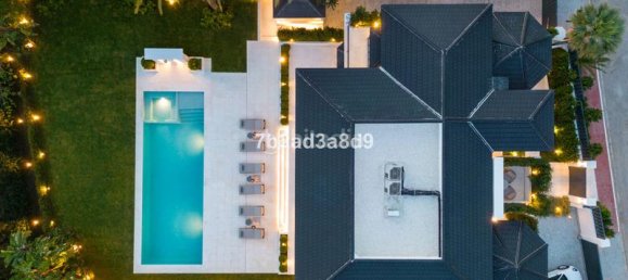 6 bedrooms Villa in Marbella, Spain No. 92130 38