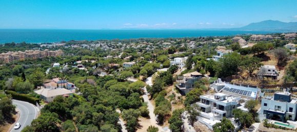  Land in Marbella, Spain No. 149141 7