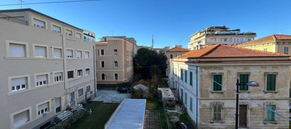 3 rooms Apartment in Pescara, Italy No. 191800 35