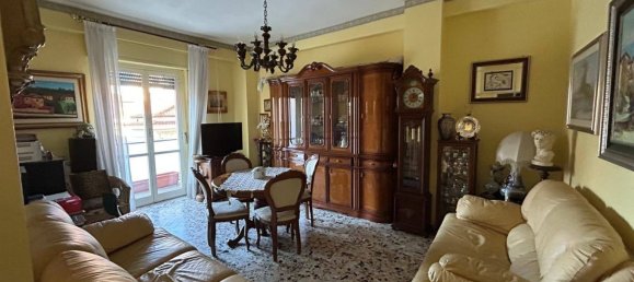 3 rooms Apartment in Pescara, Italy No. 191800 8