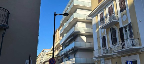 3 rooms Apartment in Pescara, Italy No. 191800 33