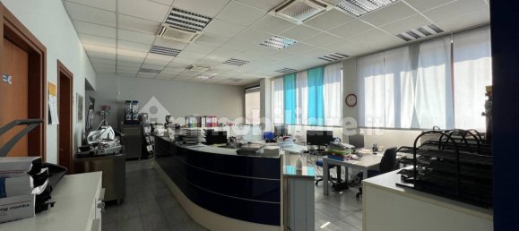 5-salle Entrepôt à Cormano, Italy No. 87480 5