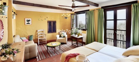 695m² Commercial property in Gaucin, Spain No. 152951 6