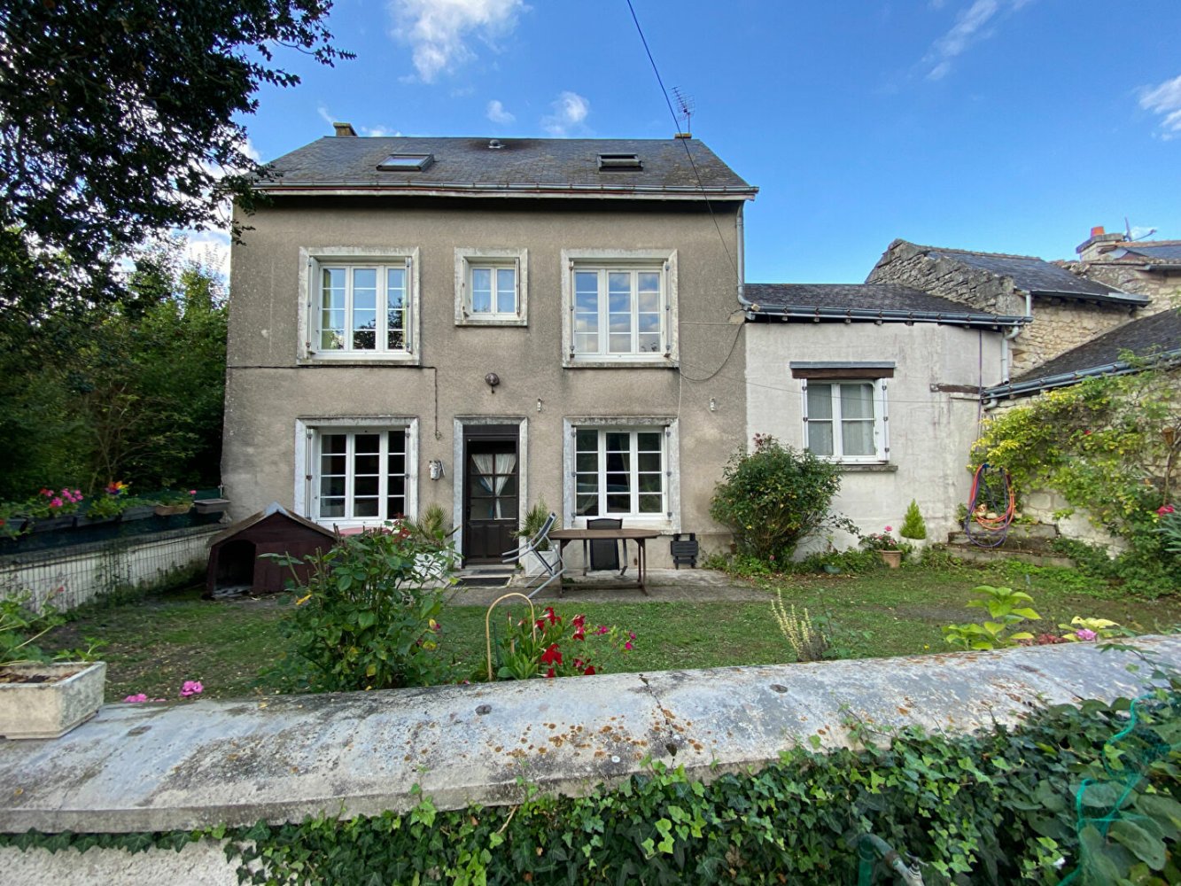 Casa de 2 dormitorios en Marcay, France No. 251278