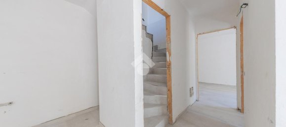 4 rooms Villa in Rome, Italy No. 18062 26