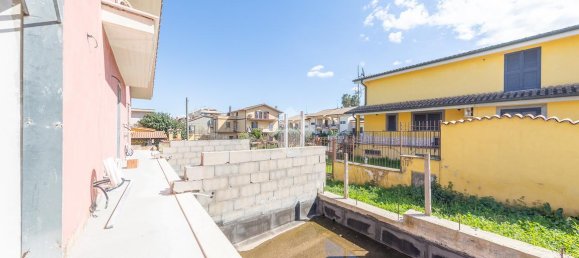 4 rooms Villa in Rome, Italy No. 18062 14