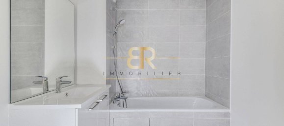 3 bedrooms Apartment in Aubervilliers, France No. 171176 6