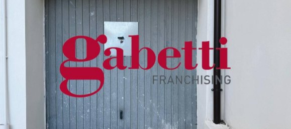 4 bedrooms Apartment in Caserta, Italy No. 285825 7