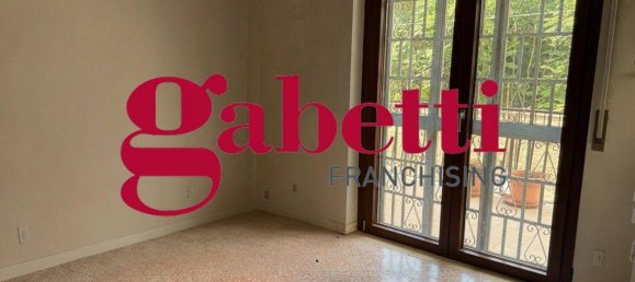 4 bedrooms Apartment in Caserta, Italy No. 285825 23