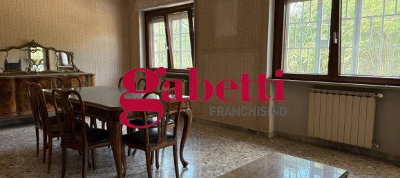 4 bedrooms Apartment in Caserta, Italy No. 285825 15