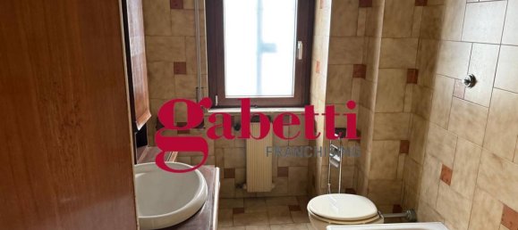 4 bedrooms Apartment in Caserta, Italy No. 285825 33