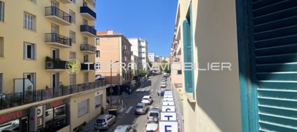 3 Schlafzimmer Wohnung in Ajaccio, France, Nr. 242383 26