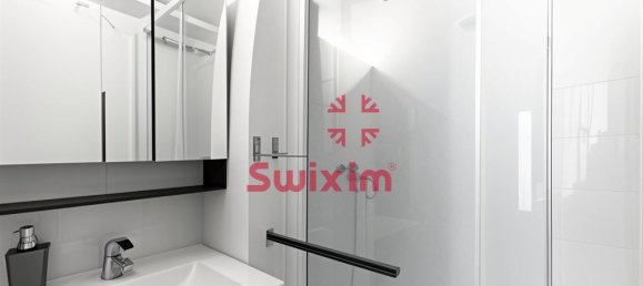 2 rooms Duplex in Paris, France No. 165333 8