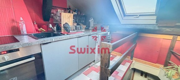 2 rooms Duplex in Paris, France No. 165333 5