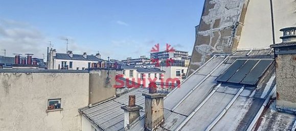 2 rooms Duplex in Paris, France No. 165333 9