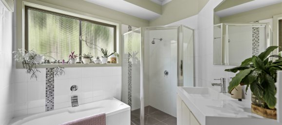 4 bedrooms House in Warragul, Australia No. 946 17