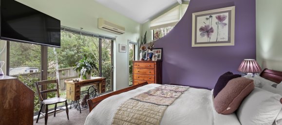 4 bedrooms House in Warragul, Australia No. 946 11