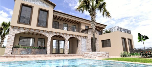 5 bedrooms Villa in Punta Prima, Spain No. 7207 3