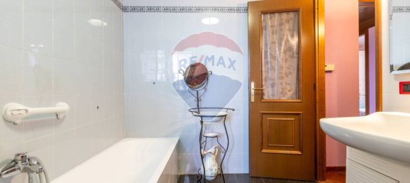 Дом с 3 спальнями в Кастельветро Пьячентино, Италия № 302995 40