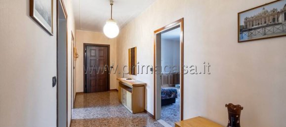 3 bedrooms Apartment in Correggio, Italy No. 98522 17
