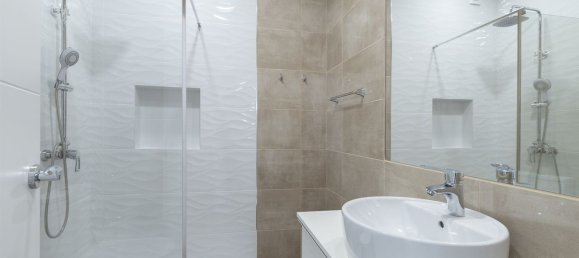 4 bedrooms House in Portimao, Portugal No. 186929 16