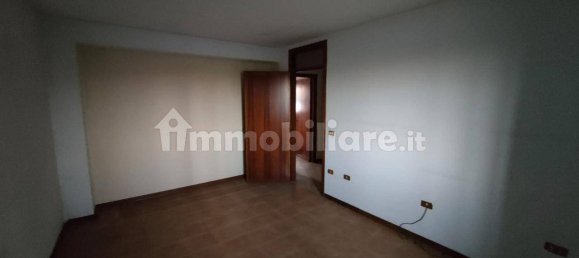 1000m² Building in Barbarano Mossano, Italy No. 72325 9