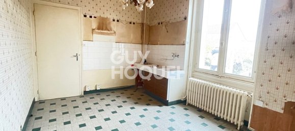 Дом с 3 спальнями в Бурж, Франция № 53625 3