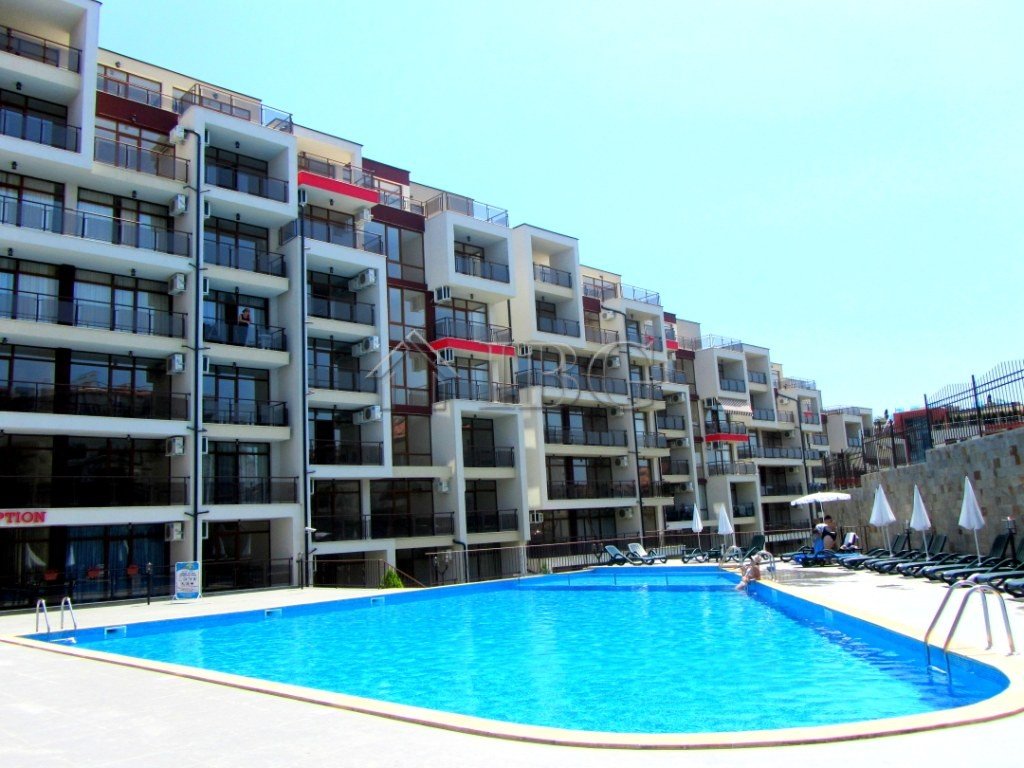 Apartamento de 3 dormitorios en Sveti Vlas, Bulgaria No. 1180