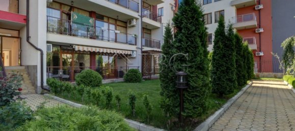 Apartamento de 3 dormitorios en Sveti Vlas, Bulgaria No. 1180 15