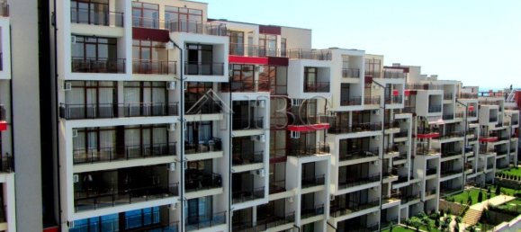 Apartamento de 3 dormitorios en Sveti Vlas, Bulgaria No. 1180 8
