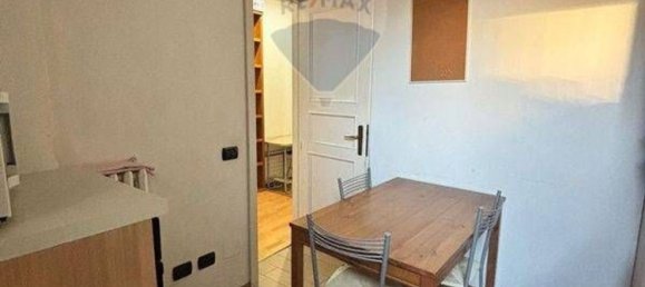 3 bedrooms Apartment in Parma, Italy No. 319718 2