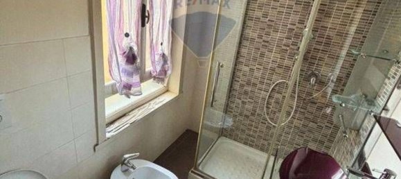 3 bedrooms Apartment in Parma, Italy No. 319718 7