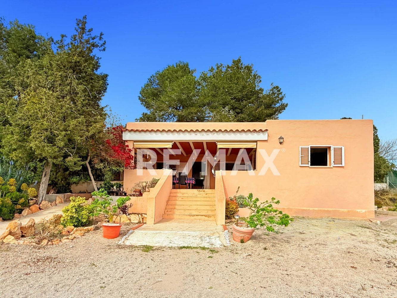 2 Schlafzimmer Haus in Sant Joan de Labritja, Spain, Nr. 74581