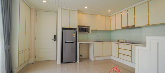 2 bedrooms Condo in Pattaya, Thailand No. 3185 4