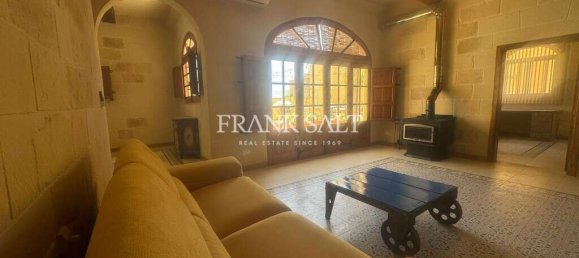 Мезонет с 2 спальнями в Надур, Мальта № 6066 11