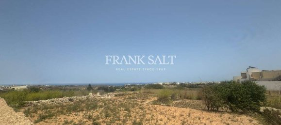 Мезонет с 2 спальнями в Надур, Мальта № 6066 2