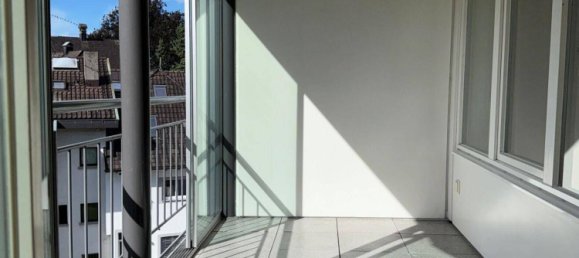 Apartamento de 2 dormitorios en Dornbirn, Austria No. 236948 3