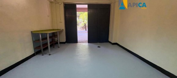 33m² Garage in Cadiz, Spain No. 145307 4