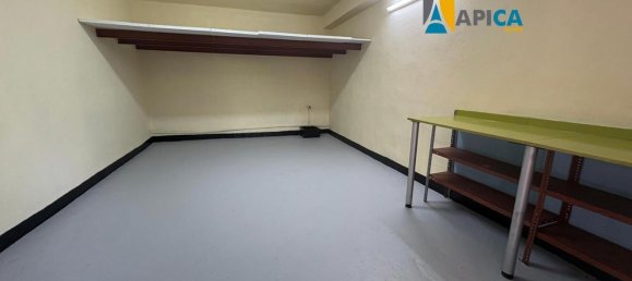 33m² Garage in Cadiz, Spain No. 145307 2