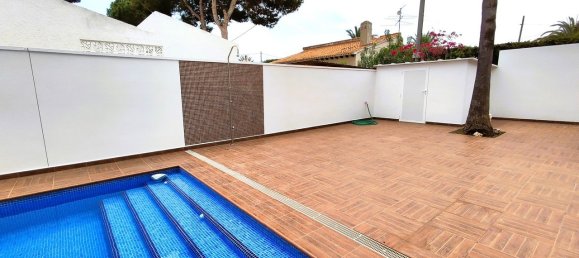 4 bedrooms Villa in Cabo Roig, Spain No. 4828 18
