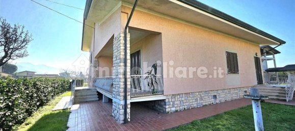 3 غرف نوم فيلا في Montignoso, Italy رقم 48877 4