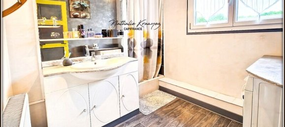 3 Schlafzimmer Schlösser in Chateau-Porcien, France, Nr. 327535 15